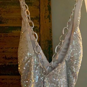 Prom dress. Long sequin dress.